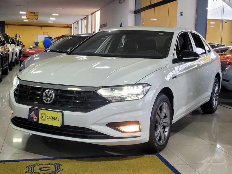 VolksWagen JETTA R-Line 250 TSI 1.4 Flex 16V Aut.