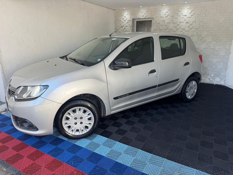 Renault SANDERO Authentique Hi-Power 1.0 16V 5p