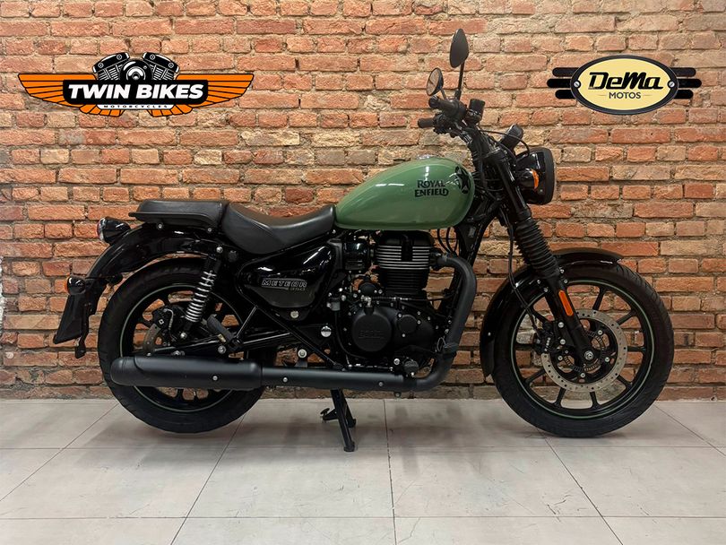 Royal Enfield Meteor 350 Fireball 