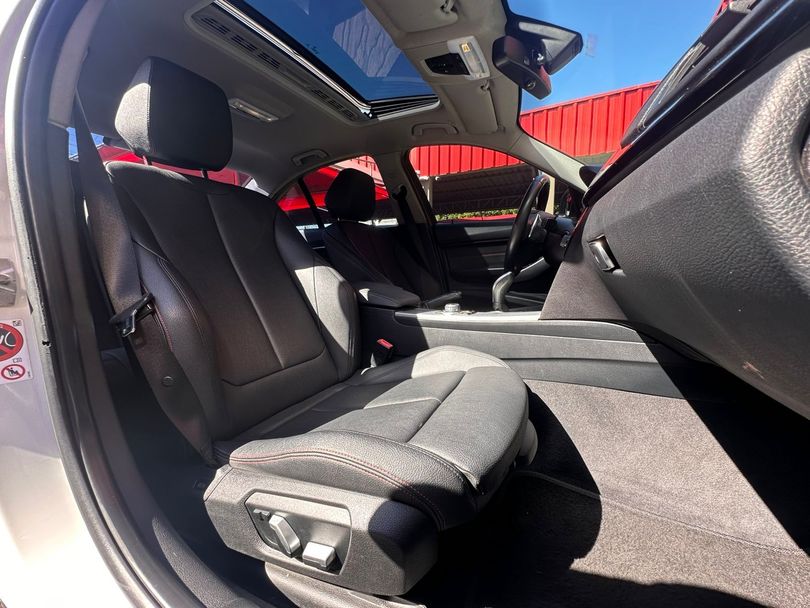 BMW 320iA Modern/Sport TB 2.0/A.Flex/GP 4p