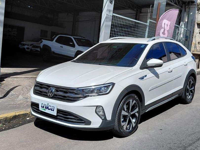 VolksWagen Nivus Highline 1.0 200 TSI Flex Aut.