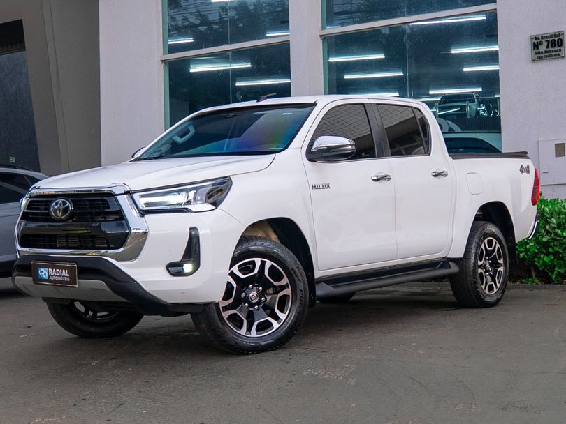 Toyota Hilux CD SRX 4x4 2.8 TDI 16V Diesel Aut.