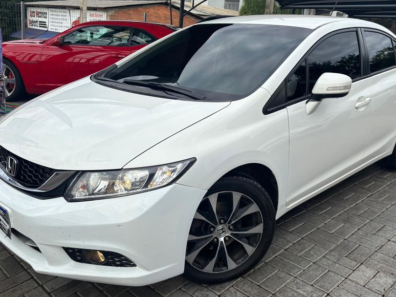 Honda Civic Sedan LXR 2.0 Flexone 16V Aut. 4p