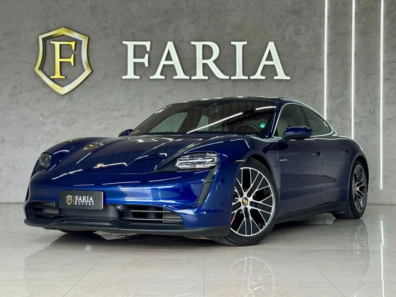 Porsche Taycan 4S (Elétrico)