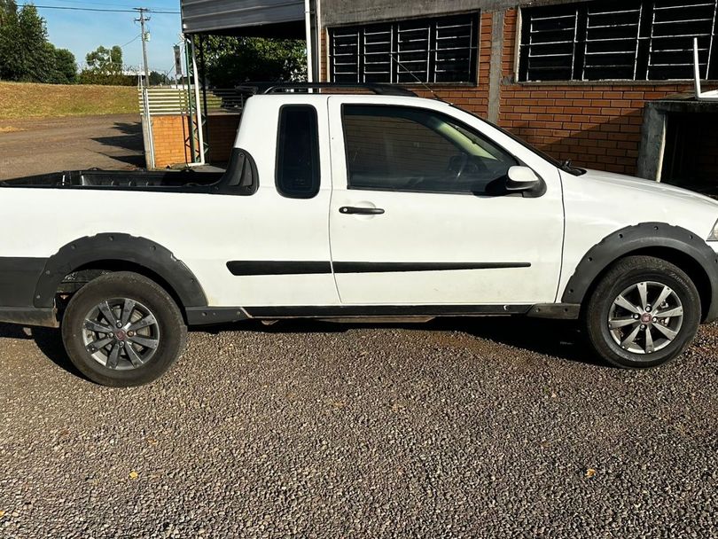 Fiat Strada 1.4 mpi Fire Flex 8V CE