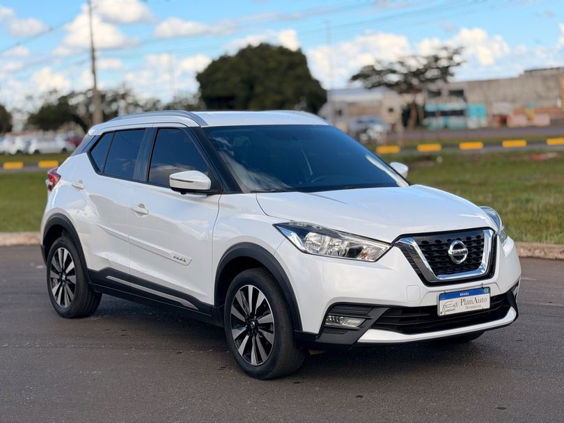 Nissan KICKS SL 1.6 16V FlexStar 5p Aut.
