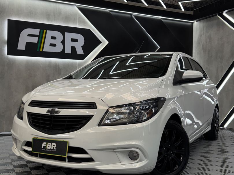 Chevrolet ONIX HATCH Joy 1.0 8V Flex 5p Mec.