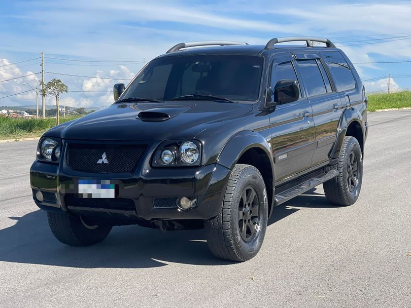 Mitsubishi Pajero Sport HPE 2.5 4x4 Diesel Aut.