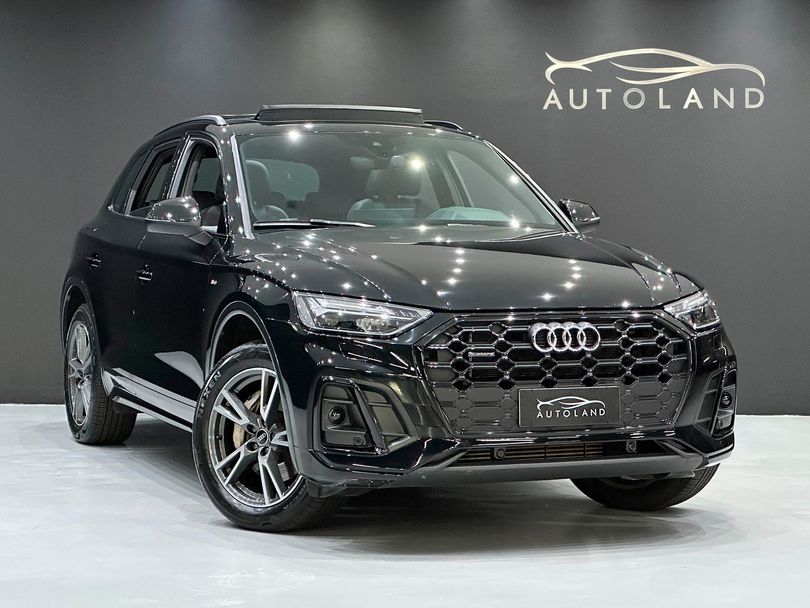 Audi Q5 SB P Black. 2.0 TFSIe S.Tr. Qt (Hib.)