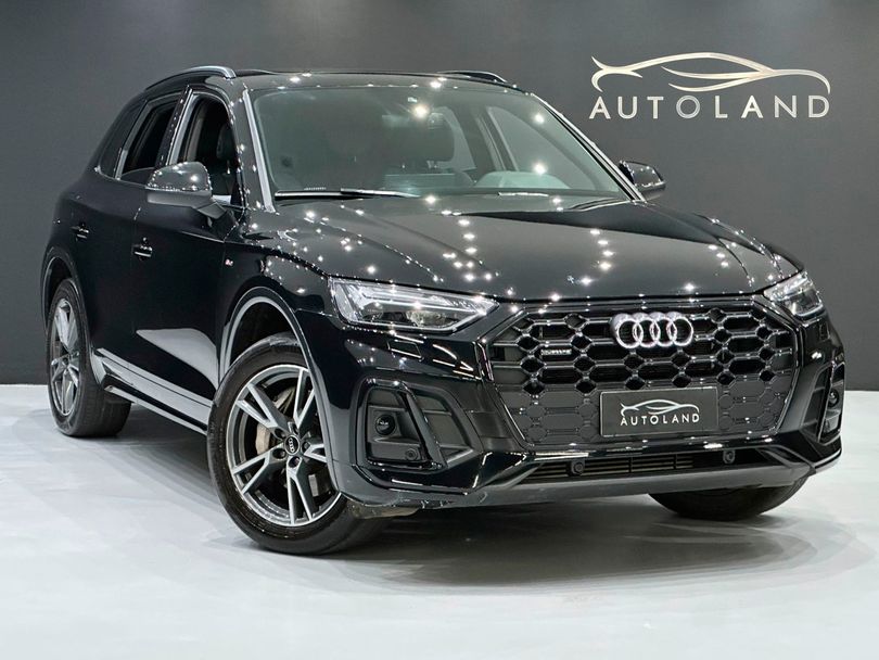 Audi Q5 SB P Black. 2.0 TFSIe S.Tr. Qt (Hib.)