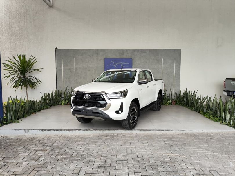 Toyota Hilux CD SRV 4x4 2.8 TDI Diesel Aut.