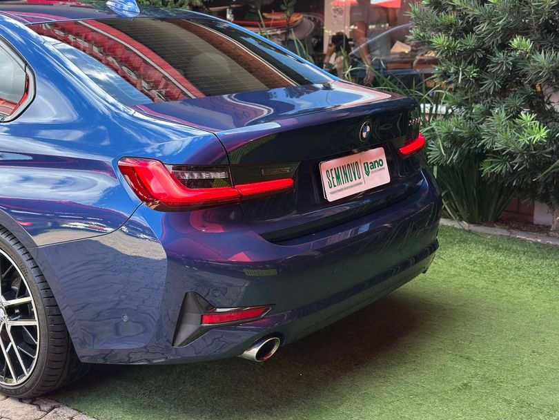 BMW 320iA 2.0 Turbo/ActiveFlex 16V/GP  4p