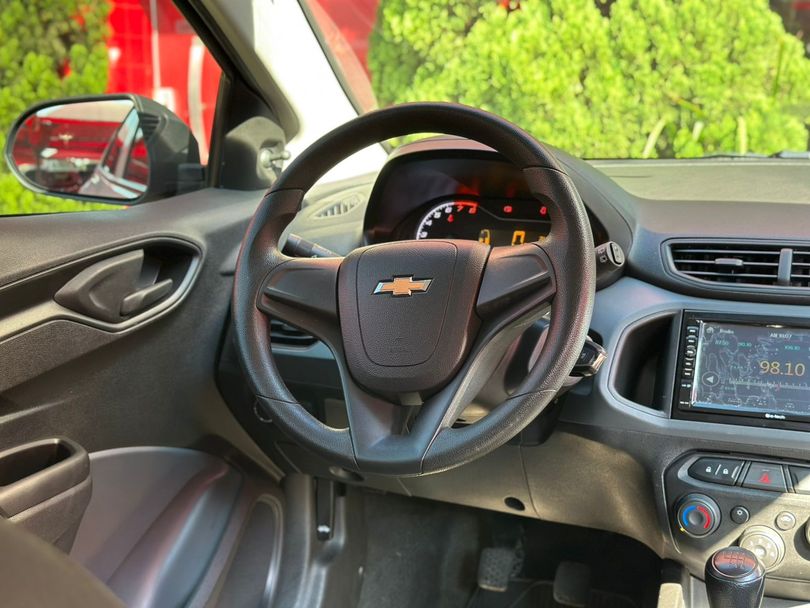 Chevrolet ONIX HATCH Joy 1.0 8V Flex 5p Mec.