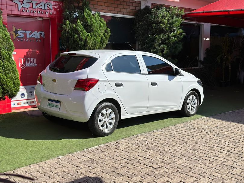 Chevrolet ONIX HATCH Joy 1.0 8V Flex 5p Mec.