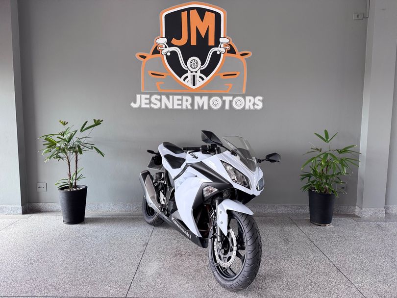 KAWASAKI NINJA 300