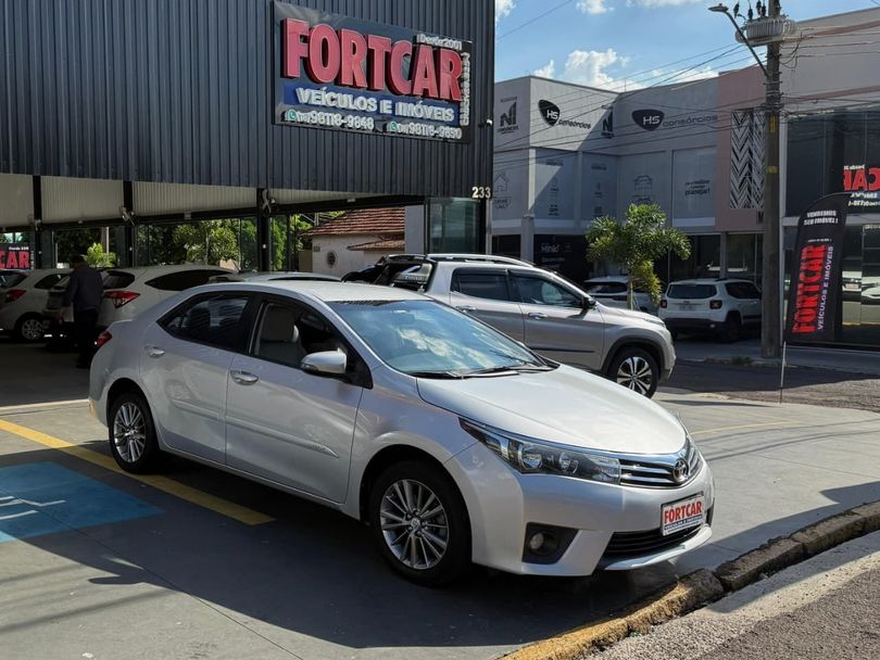 Toyota Corolla XEi 2.0 Flex 16V Aut.