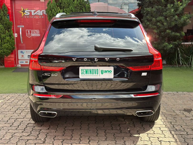 Volvo XC 60 T-8 MOMENTUM 2.0 (Híbrido)