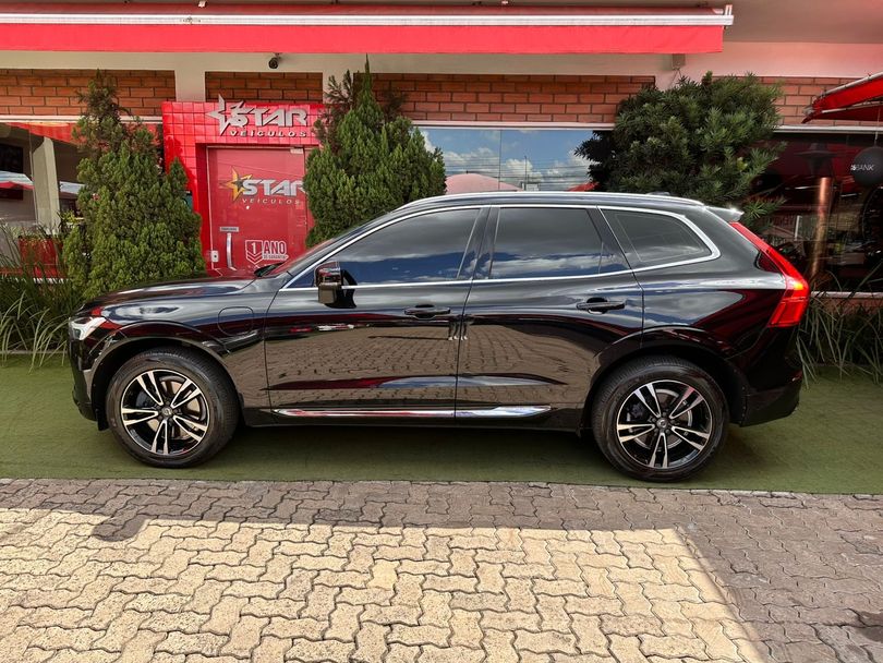 Volvo XC 60 T-8 MOMENTUM 2.0 (Híbrido)
