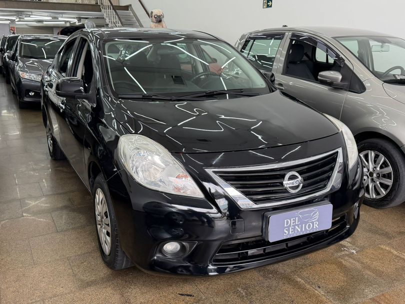 Nissan VERSA SL 1.6 16V Flex Fuel 4p Mec.
