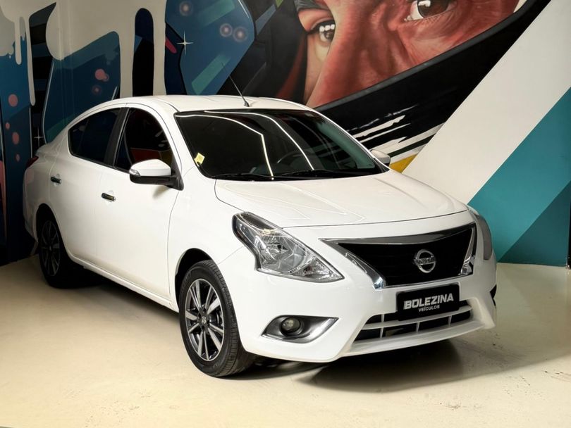 Nissan VERSA SL 1.6 16V FlexStart 4p Mec.