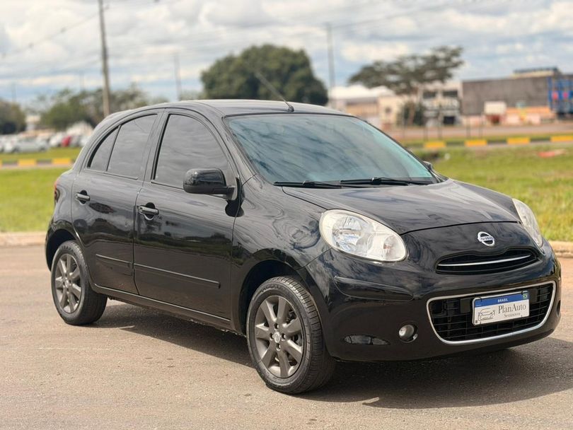 Nissan MARCH S 1.0 16V Flex Fuel 5p