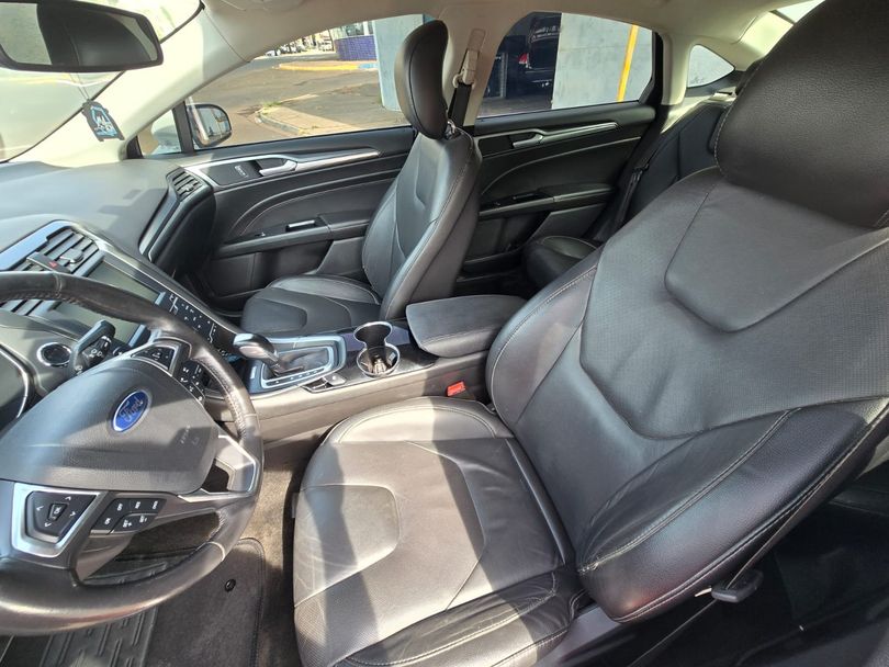 Ford Fusion Titanium 2.0 GTDI Eco. Fwd Aut.