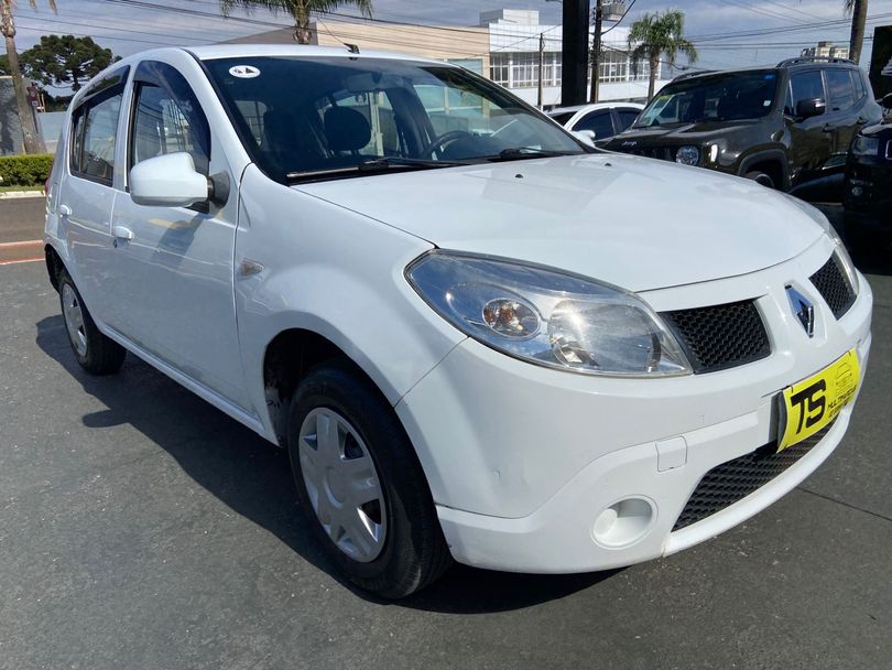 Renault SANDERO Authentique Hi-Flex 1.0 16V 5p