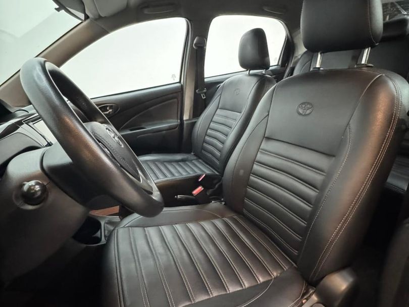 Toyota ETIOS X Plus Sedan 1.5 Flex 16V 4p Mec.