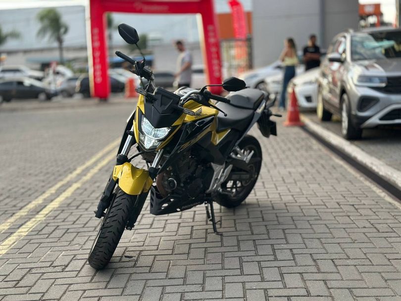 HONDA CB 300F Twister Flex