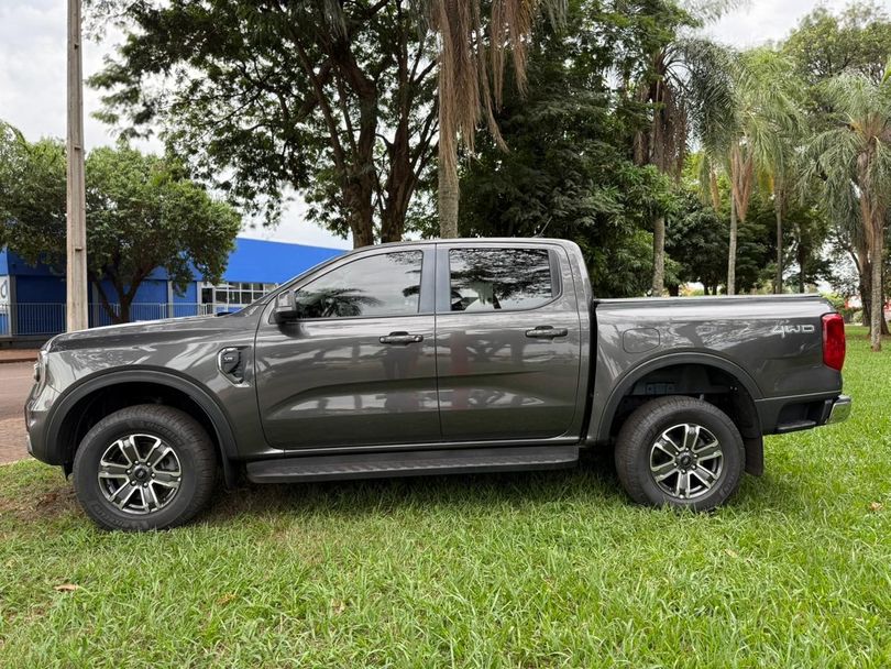 Ford Ranger XLT 3.0 V6 4x4 CD TB  Die. Aut.