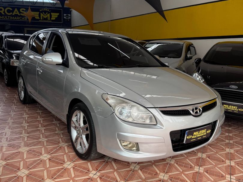 Hyundai i30 2.0 16V 145cv 5p Mec.