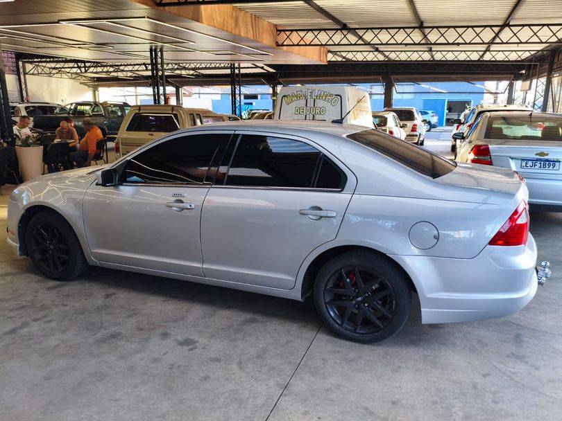 Ford Fusion SEL 3.0 V6 AWD 24V 243cv Aut.