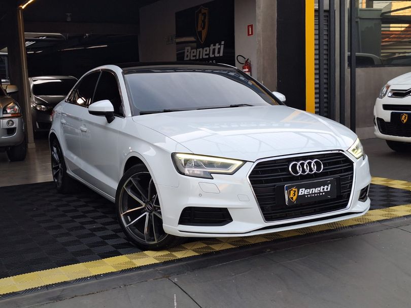 Audi A3 Sed. P.Plus 1.4 25Anos Flex TFSI Tip.
