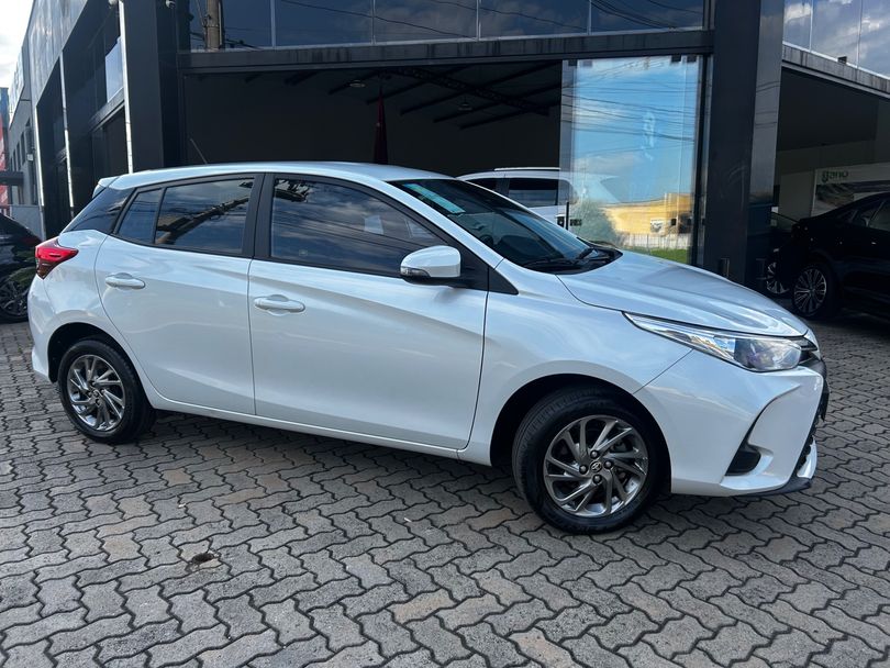 Toyota YARIS XS 1.5 Flex 16V 5p Aut.