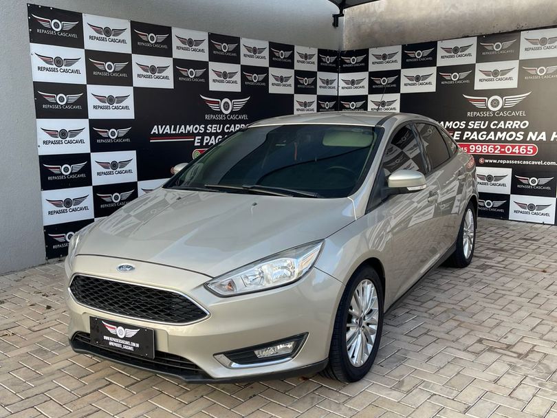 Ford Focus 2.0 16V/SE/SE Plus Flex 5p Aut.