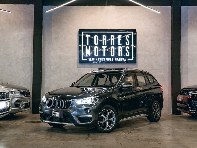 BMW X1 SDRIVE 20i X-Line 2.0 TB Active Flex