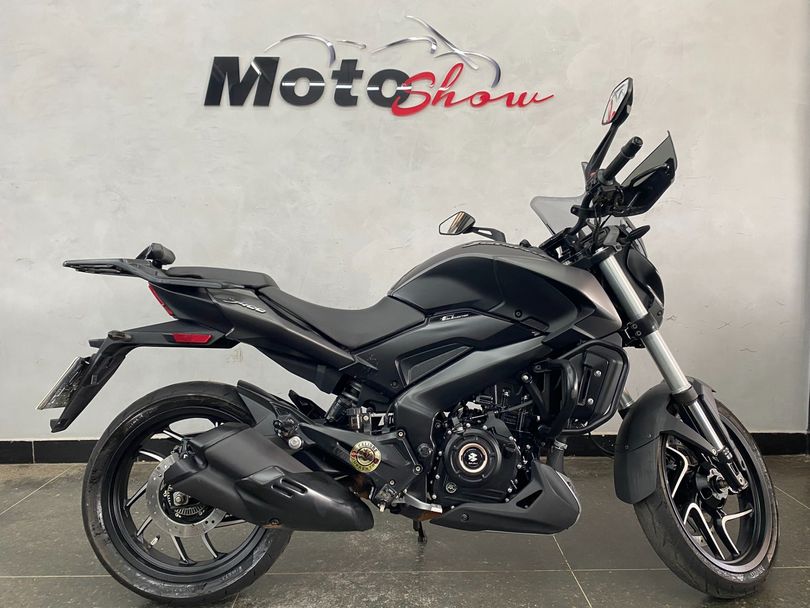 BAJAJ DOMINAR 400 