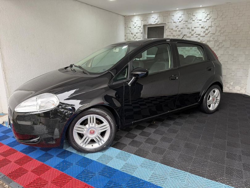 Fiat Punto ATTRACTIVE 1.4 Fire Flex 8V 5p