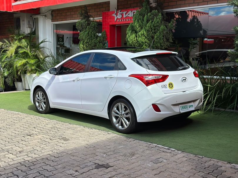 Hyundai i30 1.8 16V Aut. 5p