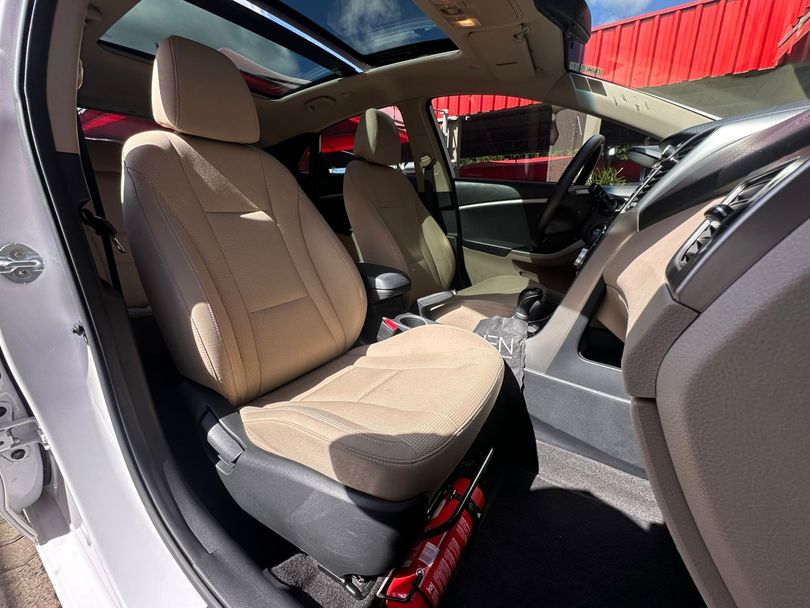 Hyundai i30 1.8 16V Aut. 5p