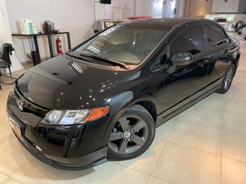 Honda Civic Sedan LXS 1.8/1.8 Flex 16V Mec. 4p