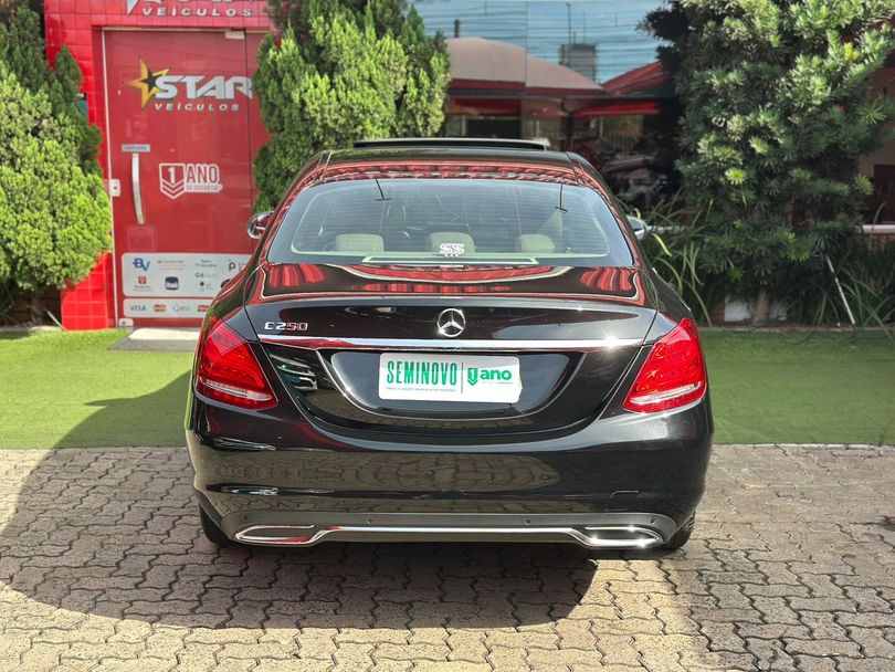 Mercedes C-250 Sport 2.0 16V 211cv Aut.