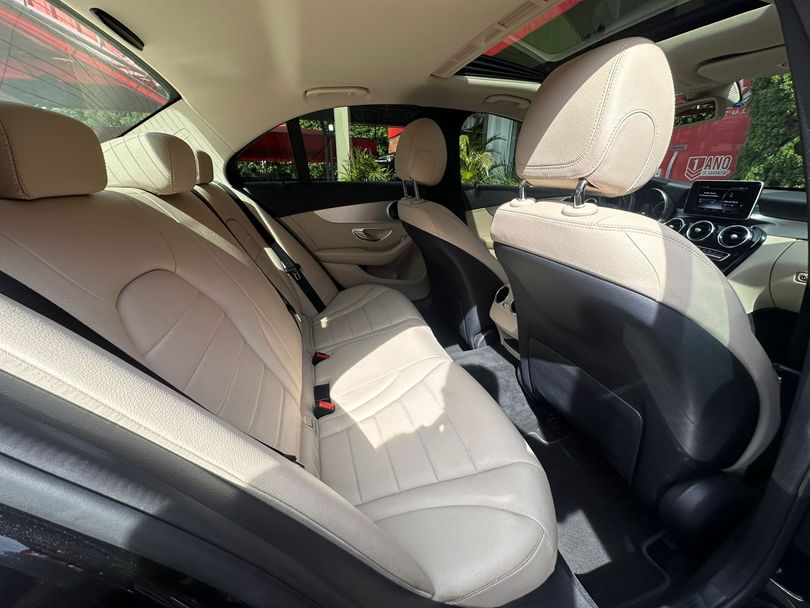 Mercedes C-250 Sport 2.0 16V 211cv Aut.