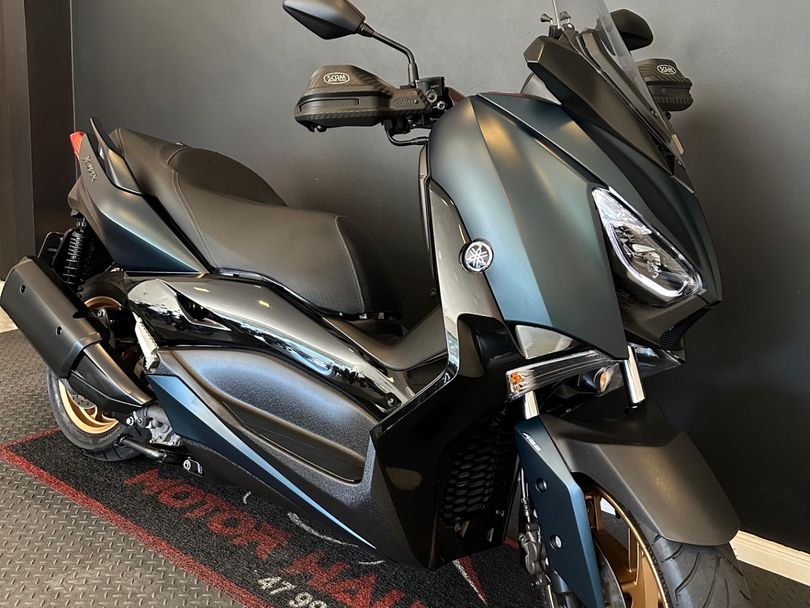 YAMAHA XMAX 250 ABS