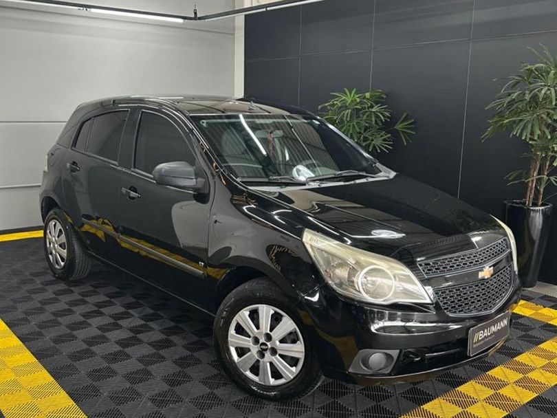 CHEVROLET 1.4 MPFI LT 8V FLEX 4P MANUAL