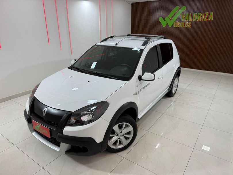 Renault SANDERO STEPWAY Hi-Flex 1.6 16V 5p Aut.