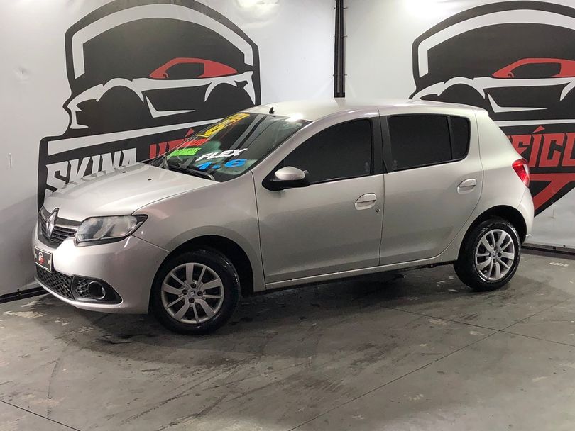 Renault SANDERO Expression Hi-Power 1.6 8V 5p