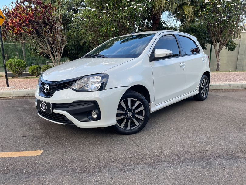 Toyota ETIOS XLS 1.5 Flex 5p Aut.