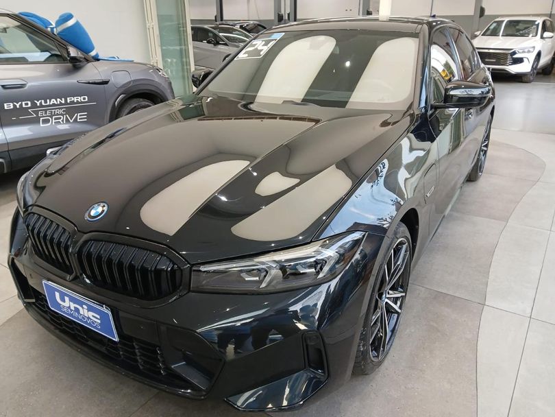 BMW 330e M Sport 2.0 Turbo Aut. (Híbrido)