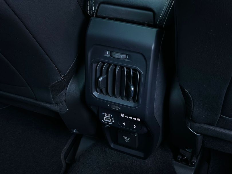 Jeep Commander Black Hurricane 2.0 4x4 TB Aut